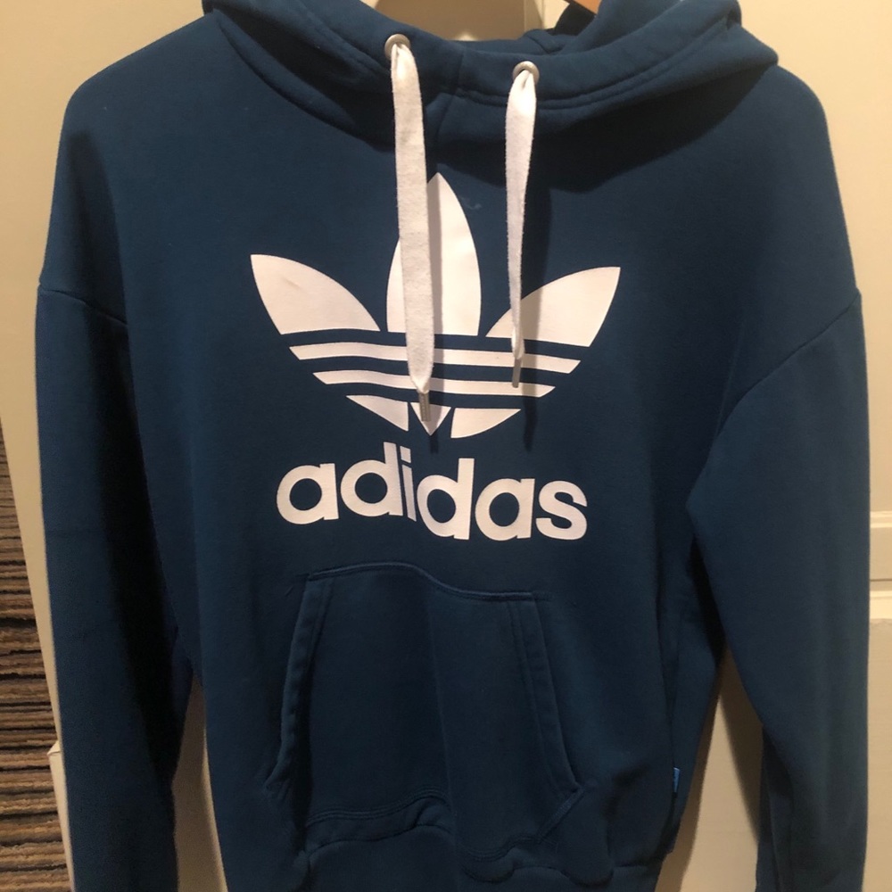 Women’s adidas hoodie!!